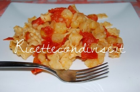 Reginette con patate e pomodorini di Daniela