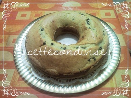 Ciambella con ricotta e gocce di cioccolato di Teresa Mastandrea