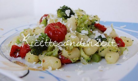 Particolare chicche di patata con broccoli ciliegini semisecchi e ricotta salata di Dany Ideericette