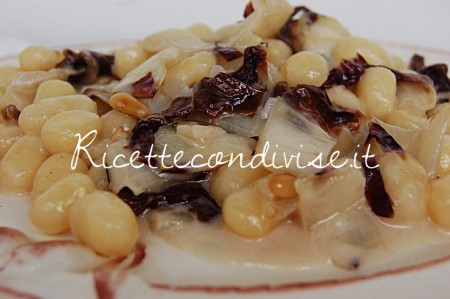 Particolare chicche di patata con radicchio trevigiano pinoli e gorgonzola di Dany Ideericette