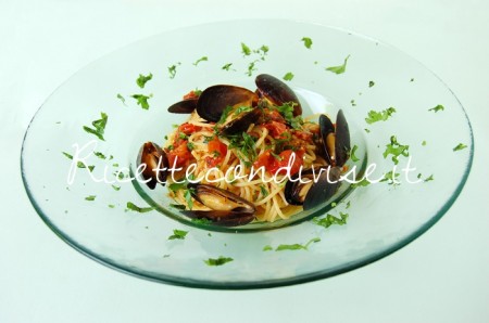 Spaghetti cozze e pomodorini di Giovanna