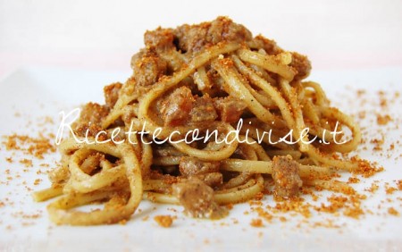 Particolare linguine con pancetta, ultrasalsa funghi porcino cipolle e menta con pangrattato tostato di Dany - Ideericette Particolare linguine con pancetta ultrasalsa funghi porcino cipolle e menta con pangrattato tostato di Dany Ideericette