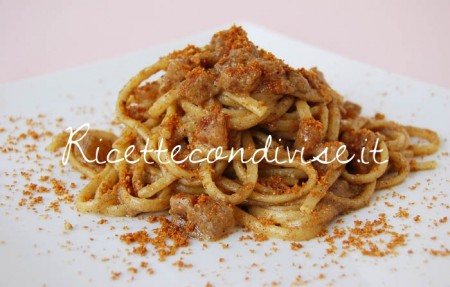 Primo piano linguine con pancetta, ultrasalsa funghi porcino cipolle e menta con pangrattato tostato di Dany - Ideericette Primo piano linguine con pancetta ultrasalsa funghi porcino cipolle e menta con pangrattato tostato di Dany Ideericette
