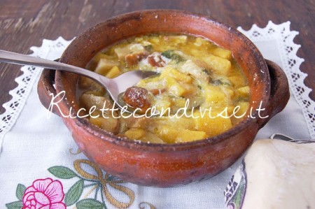 Particolare Zuppa di polenta con funghi e ricotta salata di Dany Ideericette