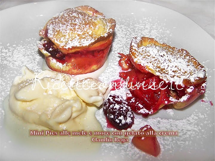 Mini pies alle mele e more di Claudio Rega
