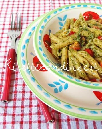 Ricetta Penne integrali con pesto di menta e pomodorini di Dany - Ideericette 2 Penne integrali con pesto di menta e pomodorini di Dany - Ideericette