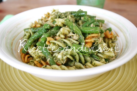 Ricetta Fusilli freddi tricolore con pesto di menta, tonno e fagiolini di Dany - Ideericette 3 Fusilli freddi tricolore con pesto di menta, tonno e fagiolini di Dany - Ideericette