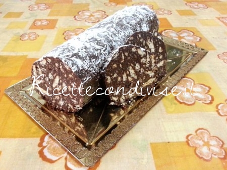 Salame al cioccolato senza uova di Teresa Mastandrea