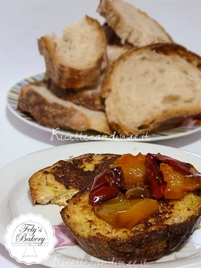 Bruschette morbide con peperoni