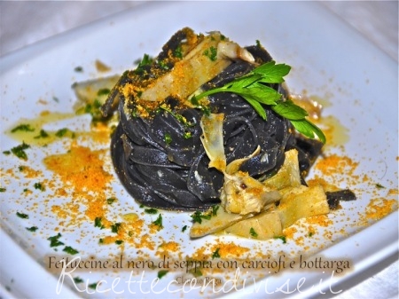 ricetta fettuccine al nero di seppia con carciofi e bottarga di claudio rega