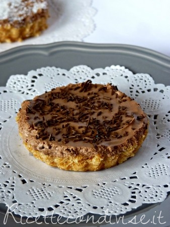 cheese cake con ganache al cioccolato fondente