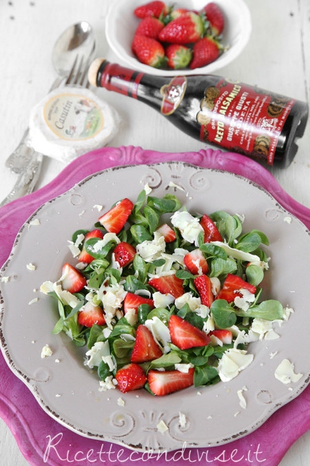 Insalata con Casutin Occelli, songino, fragole e aceto balsamico di Dany - Ideericette