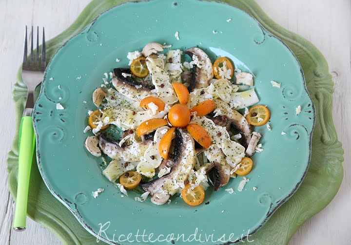 Insalata sfiziosa con Casutin Occelli finocchi funghi champignon e kumquat di Dany Ideericette