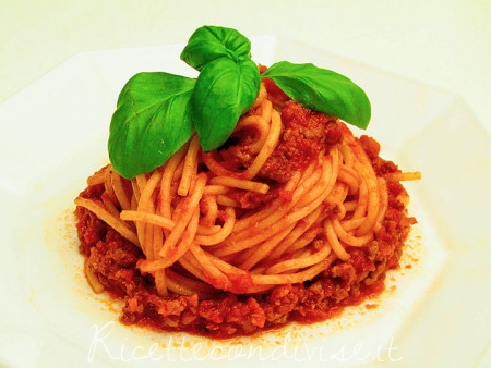 Spaghetti al ragù bolognese
