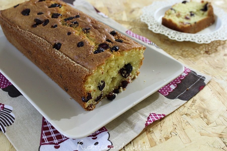Plumcake ai mirtilli