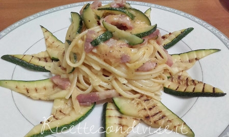 Linguine alla carbonara con zucchine grigliate e pancetta di Franco Graziano