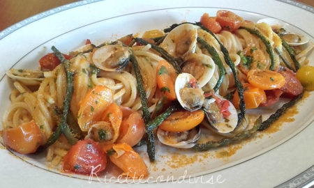 Spaghetti quadrati con pomodorini asparagi vongole e bottarga
